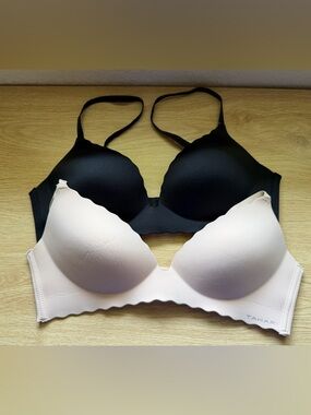 Tahari Seamless Scallop-Edge Light Pink and Black T-Shirt Bras - Women Intimates